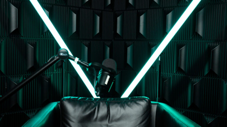 5 Benefits Of Renting a Podcast Studio